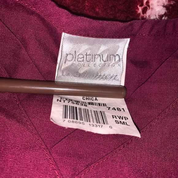 Landau platinum men’s scrub top - Picture 2 of 3